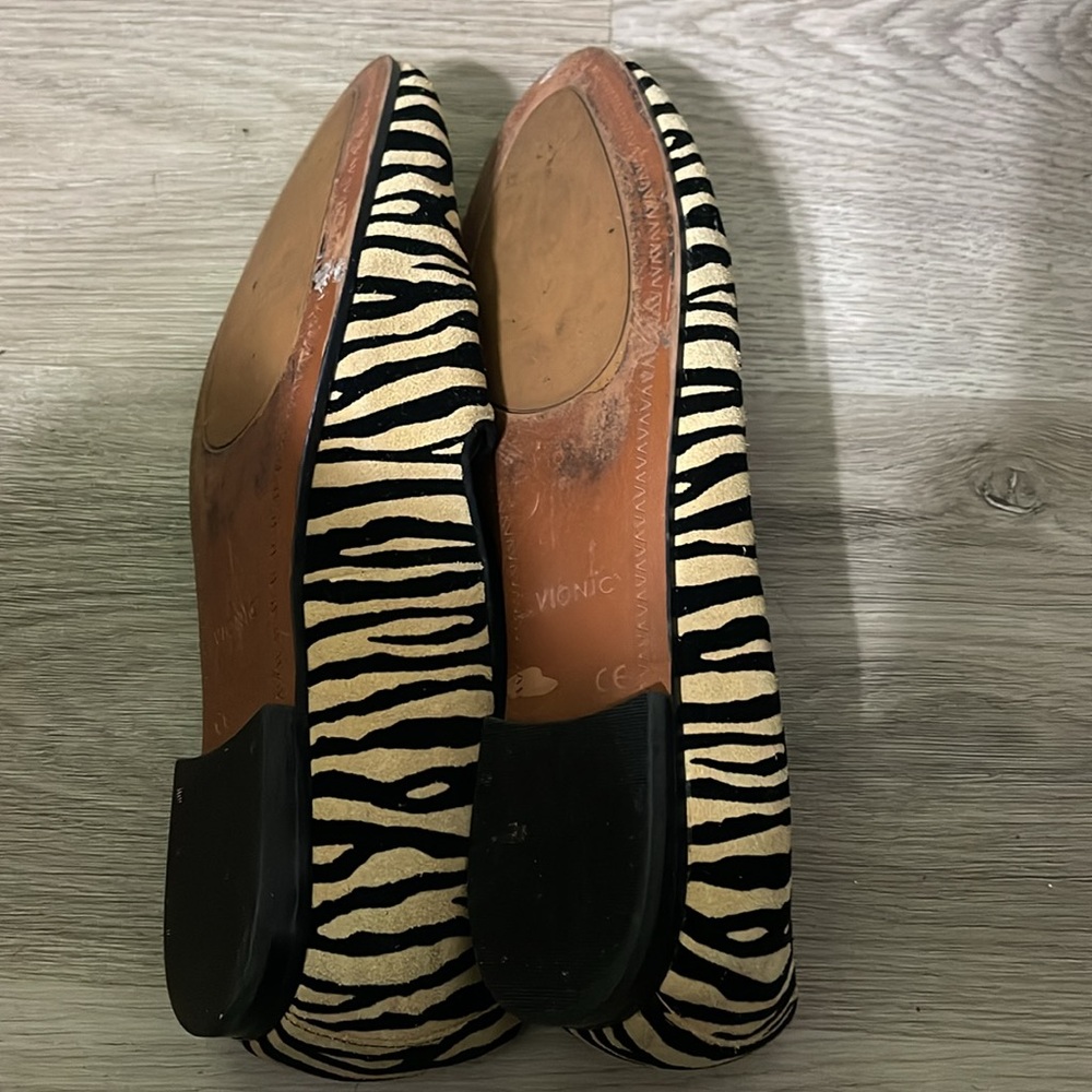 Vionic Women’s Willa Tiger Print Loafers 9.5 - Picture 10 of 11